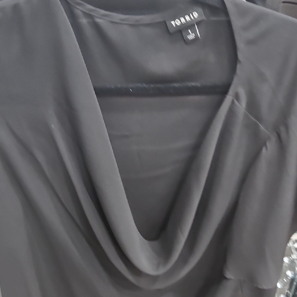 Torrid Black Elegant Top - Picture 3 of 6